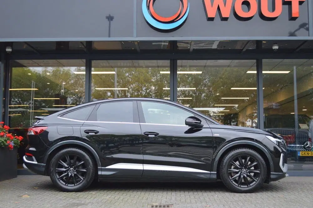 Audi Q4 e-tron 40 S-Line 77 kWh Led Navi Acc Camer uit 2023, foto 6