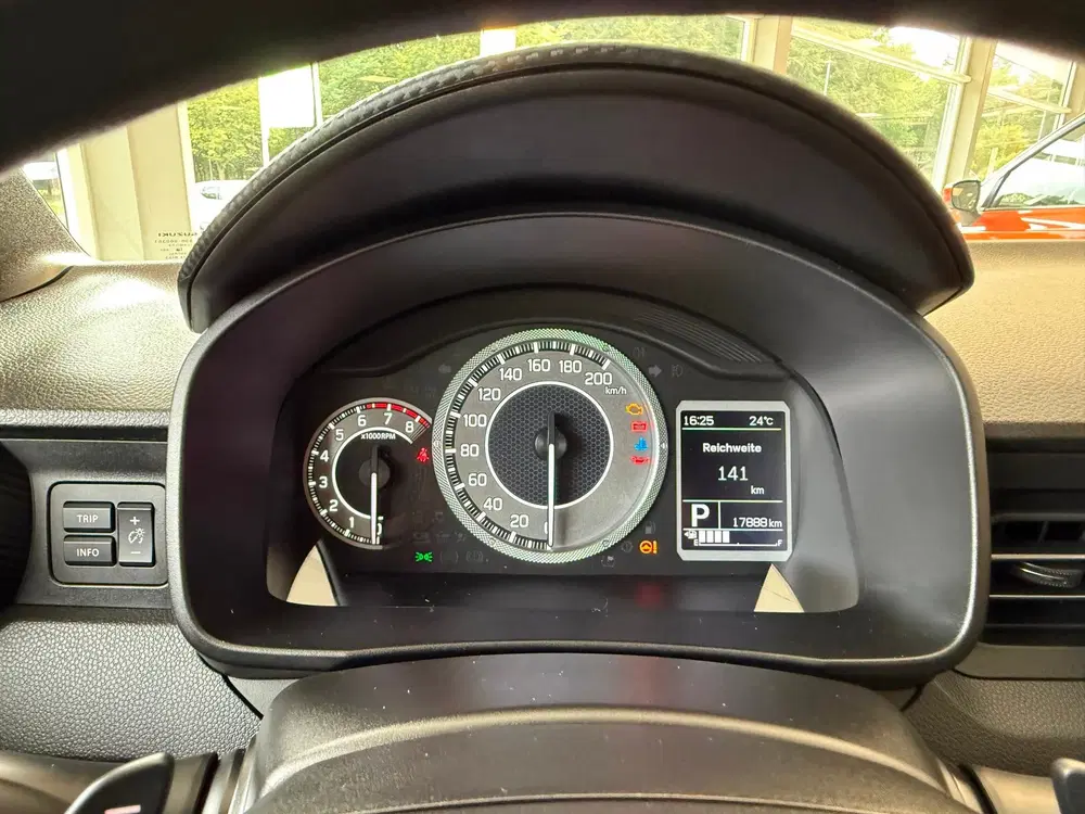 Suzuki Ignis 1.2 Smart Hybrid Style uit 2024, foto 15