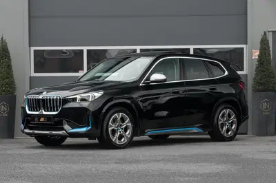BMW iX1 xDrive30 67 kWh uit 2023