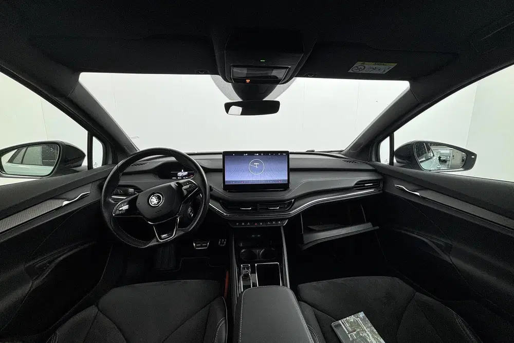 Skoda Enyaq 60 Sportline Elektrisch uit 2021, foto 2