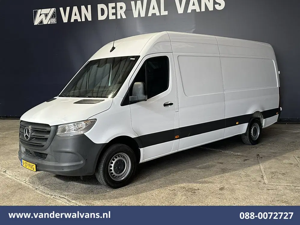 Mercedes-Benz Sprinter 317 CDI 170pk L3H2 Euro6 Airco uit 2023, foto 11