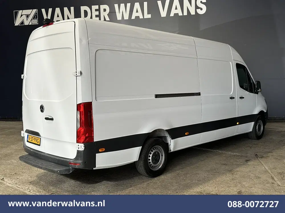 Mercedes-Benz Sprinter 317 CDI 170pk L3H2 Euro6 Airco uit 2023, foto 12