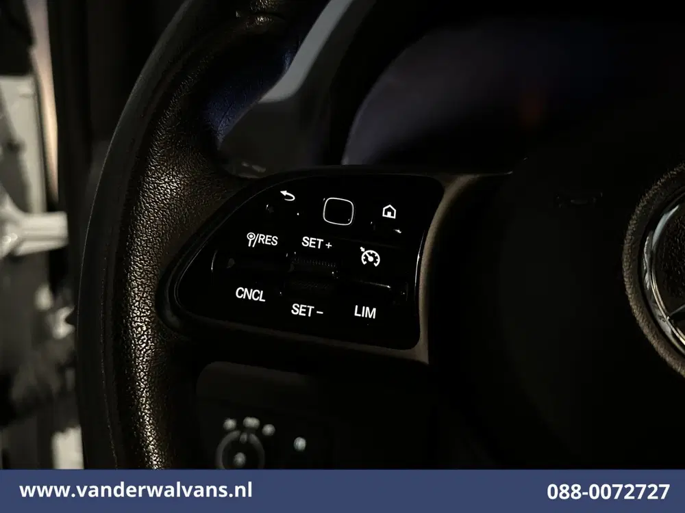 Mercedes-Benz Sprinter 317 CDI 170pk L3H2 Euro6 Airco uit 2023, foto 4