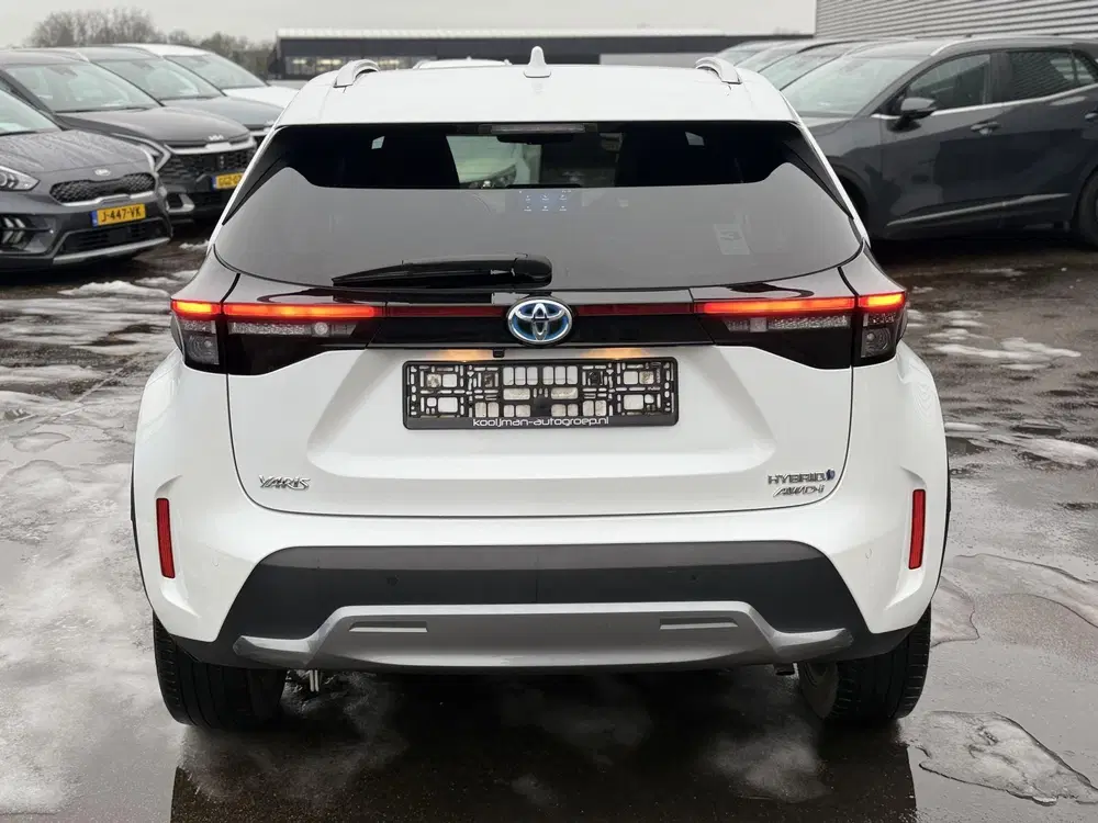 Toyota Yaris Cross 1.5 Hybrid Adventure AWD Automaat Panoram uit 2022, foto 13