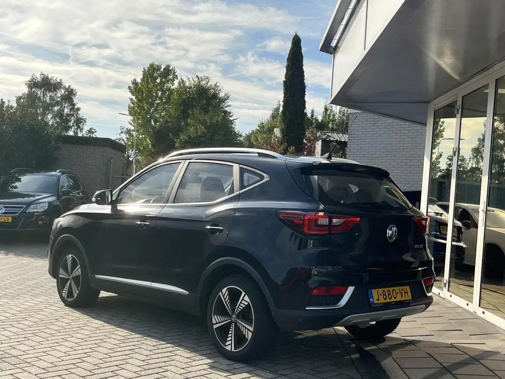 MG ZS EV Luxury 45 kWh SOH 90% PANO+LEDER+CARPLA uit 2020, foto 5