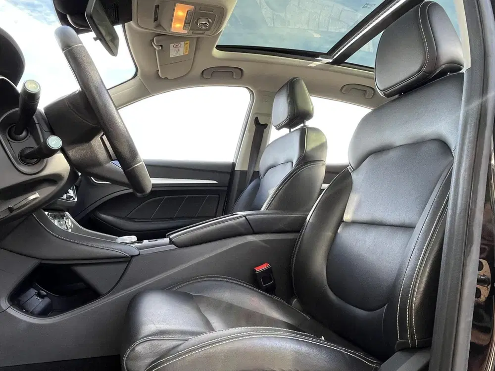 MG ZS EV Luxury 45 kWh SOH 90% PANO+LEDER+CARPLA uit 2020, foto 8