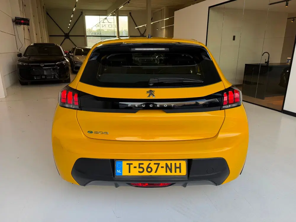Peugeot 208 EV Active 50 kWh. Garantie Apk uit 2022, foto 6