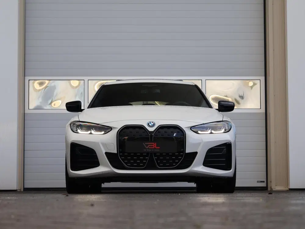 BMW i4 eDrive35 High Executive M Sport uit 2023, foto 9