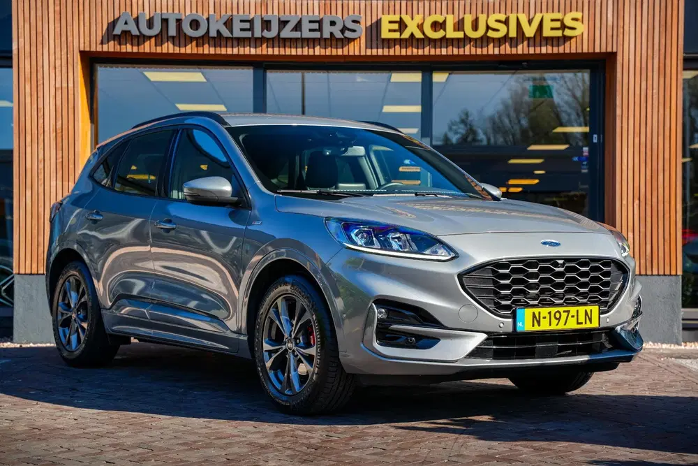 Ford Kuga 1.5 EcoBoost ST line Camera's Airco Stoelv uit 2021