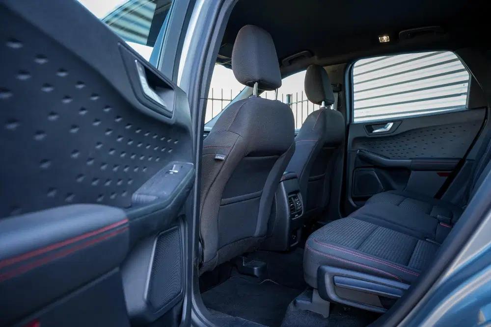 Ford Kuga 1.5 EcoBoost ST line Camera's Airco Stoelv uit 2021, foto 10