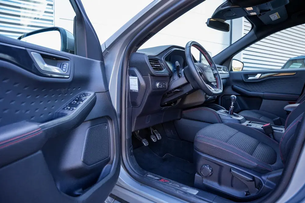 Ford Kuga 1.5 EcoBoost ST line Camera's Airco Stoelv uit 2021, foto 6
