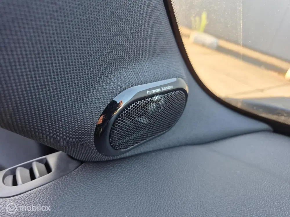 Mini Cooper 1.5 Cooper JCW Pakket uit 2019, foto 15