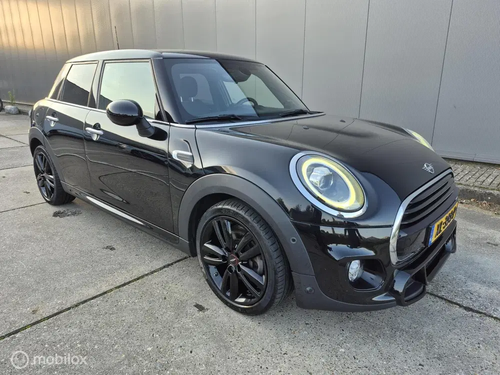Mini Cooper 1.5 Cooper JCW Pakket uit 2019, foto 5