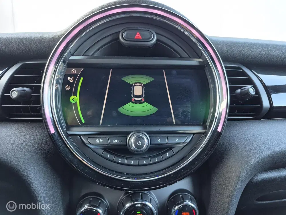 Mini Cooper 1.5 Cooper JCW Pakket uit 2019, foto 9