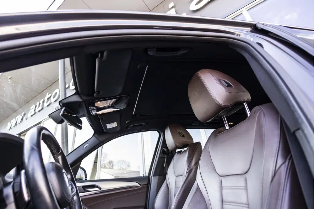 BMW X3 xDrive20i High Executive M-Sport uit 2019, foto 14