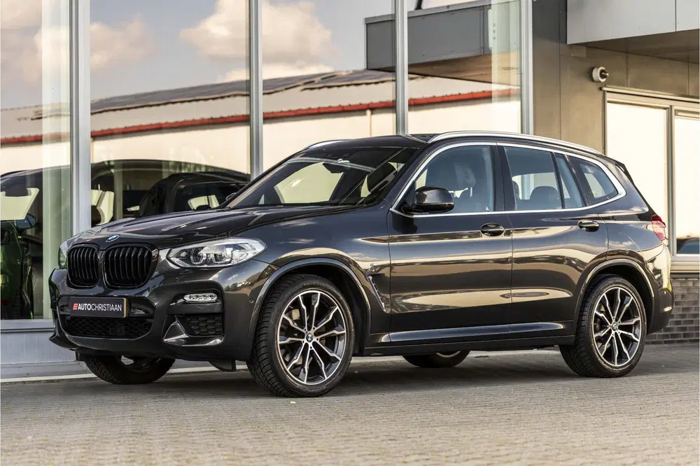 BMW X3 xDrive20i High Executive M-Sport uit 2019, foto 15
