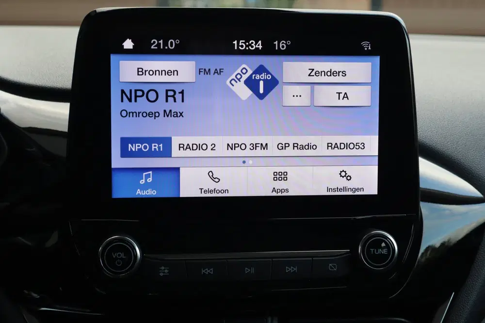 Ford Fiesta 1.0 EcoBoost 125pk Hybrid Titanium uit 2023, foto 15