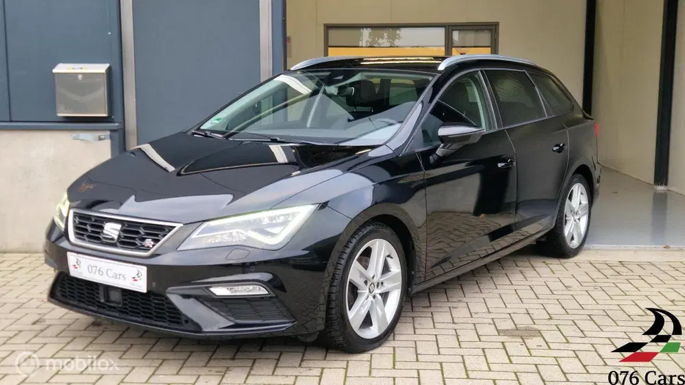 SEAT Leon 1.5 TSI FR CAMERA BEATS VIRTUAL COCKPIT LA uit 2019, foto 2