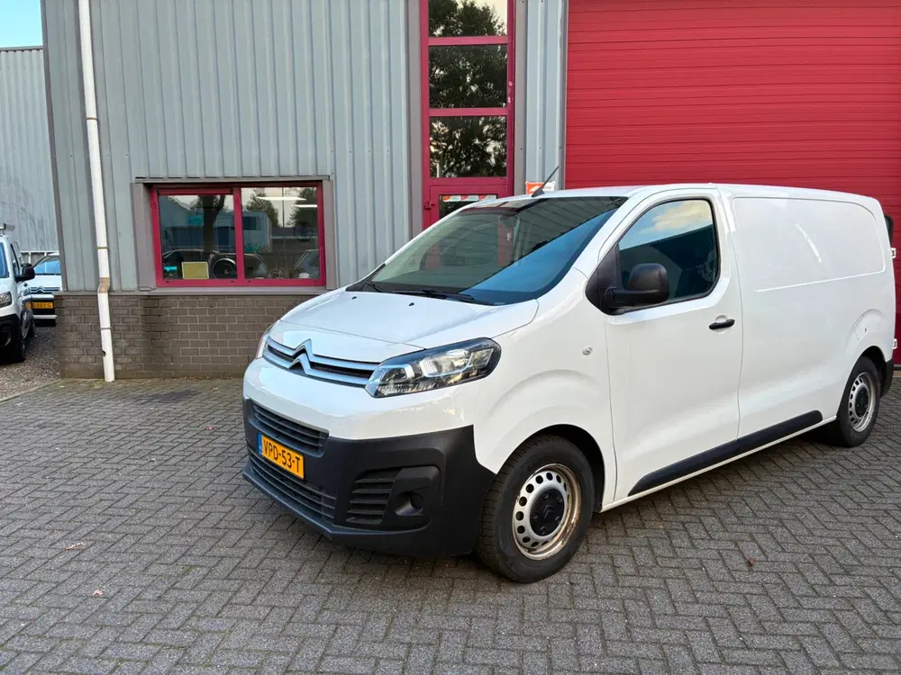 Citroën Jumpy Citroen Jumpy 1.5 BlueHDI 100 M Club Lang uit 2022, foto 2