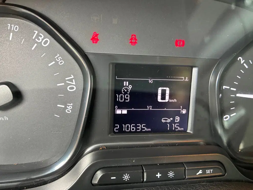 Citroën Jumpy Citroen Jumpy 2.0 BlueHDI 120PK trekhaak p uit 2019, foto 13