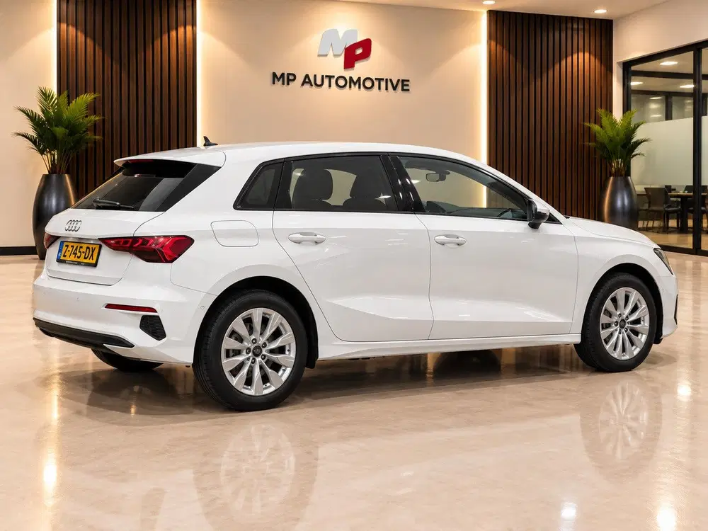 Audi A3 40 TFSI e Edition uit 2021, foto 3