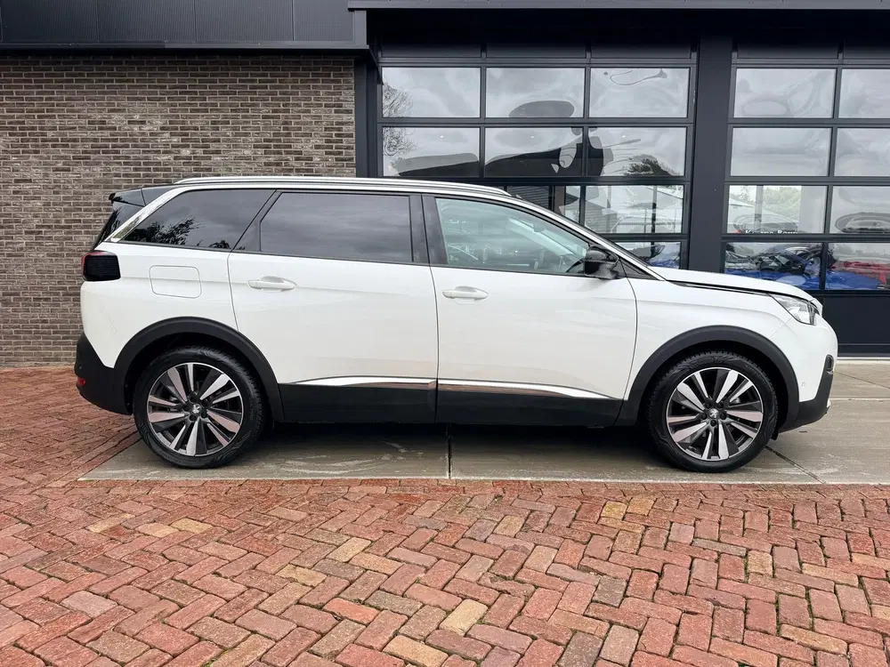 Peugeot 5008 1.2 PureTech Blue Lease Premium uit 2019, foto 6