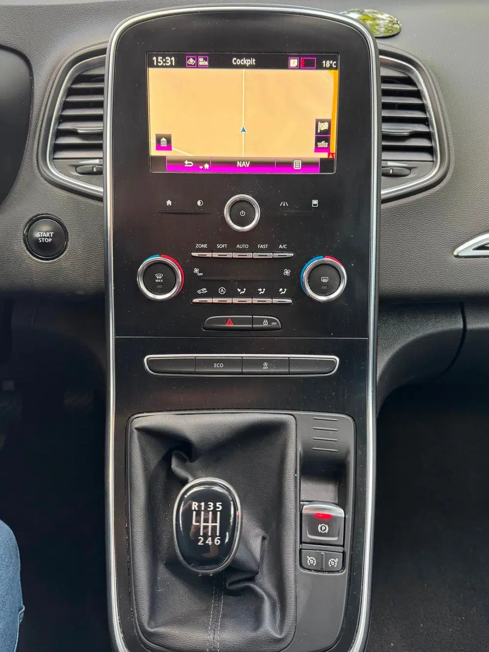 Renault Grand Scenic Grand Scénic 1.3 TCe Limited 2020 7 PERS 1 uit 2020, foto 14