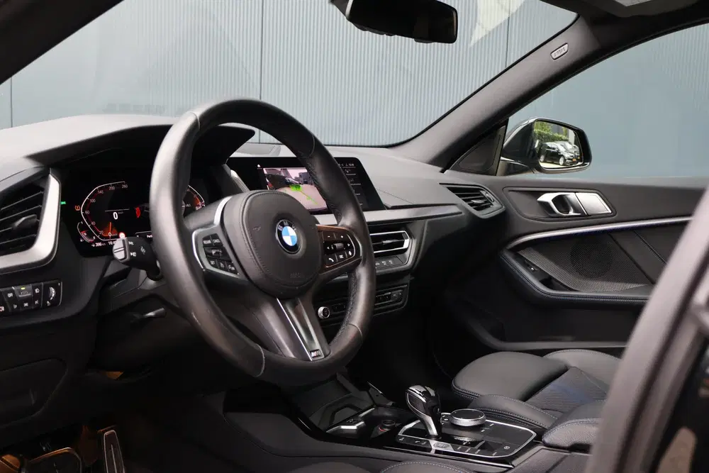 BMW 2-serie 2 Serie Gran Coupé 218i M-Sport Executive uit 2021, foto 3