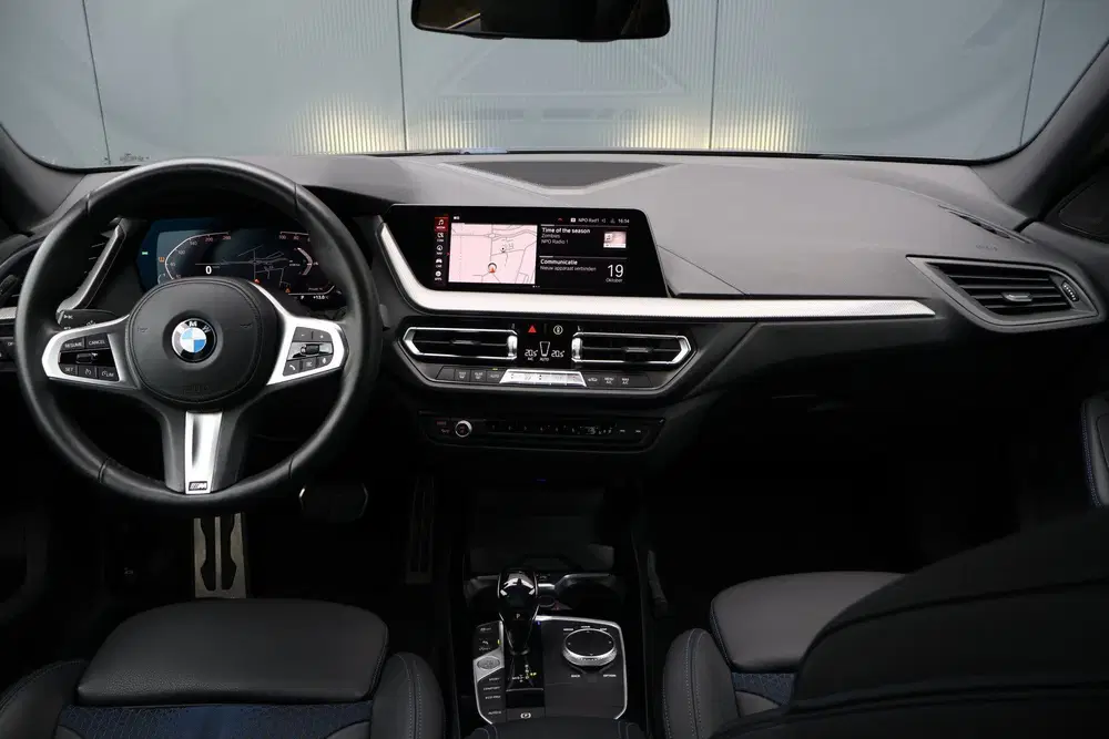 BMW 2-serie 2 Serie Gran Coupé 218i M-Sport Executive uit 2021, foto 4