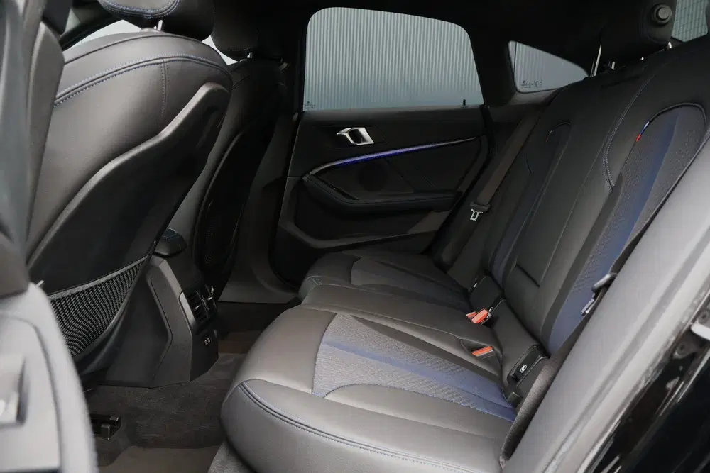 BMW 2-serie 2 Serie Gran Coupé 218i M-Sport Executive uit 2021, foto 6