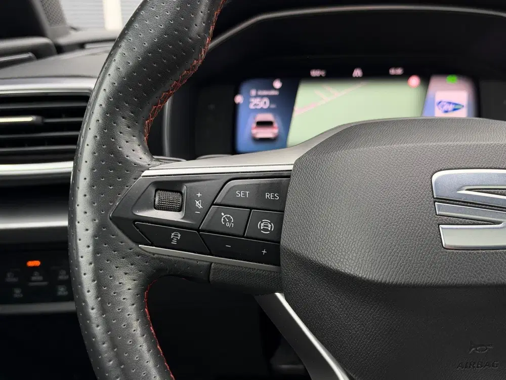 SEAT Leon 1.5 eTSI FR Automaat uit 2020, foto 11