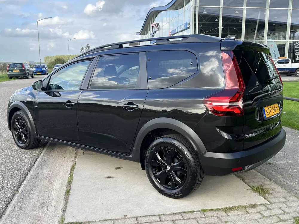 Dacia Jogger 1.0 TCe 110 Extreme 7-Persoons uit 2022, foto 6