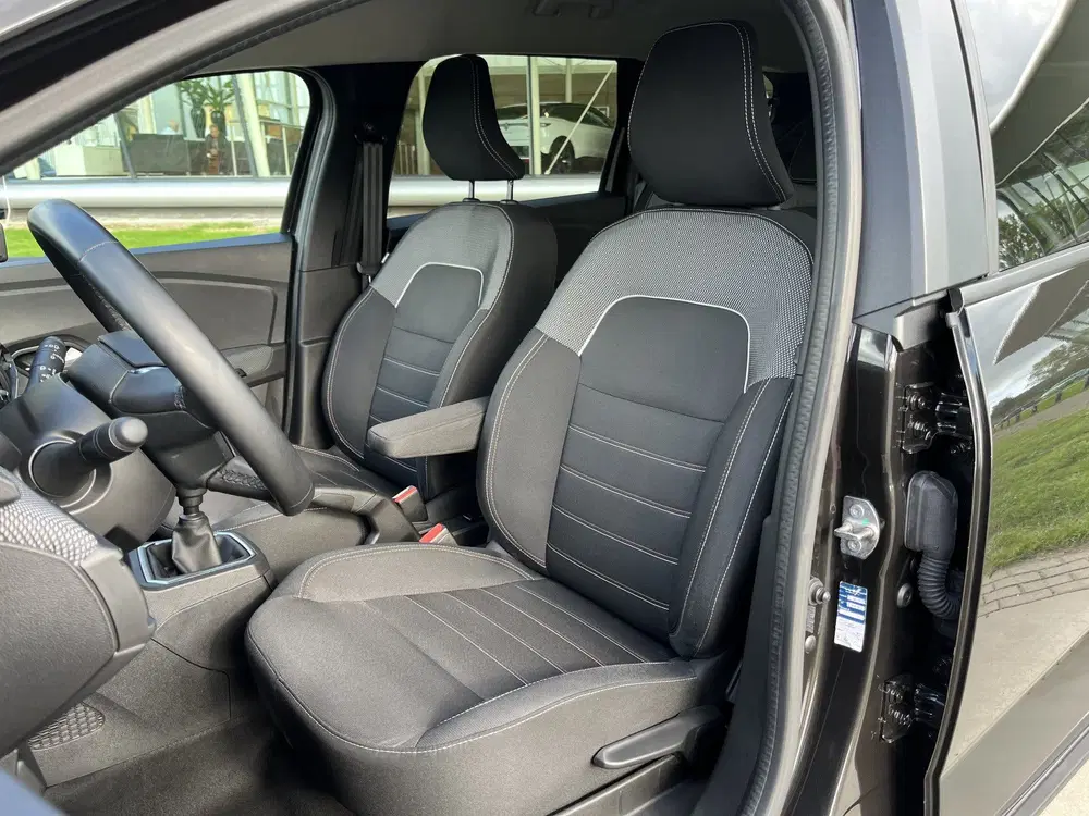 Dacia Jogger 1.0 TCe 110 Extreme 7-Persoons uit 2022, foto 9