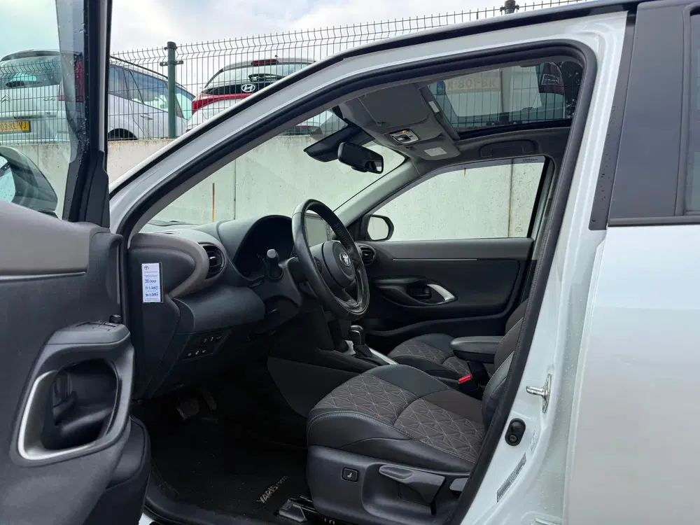 Toyota Yaris Cross 1.5 Hybrid uit 2022, foto 11