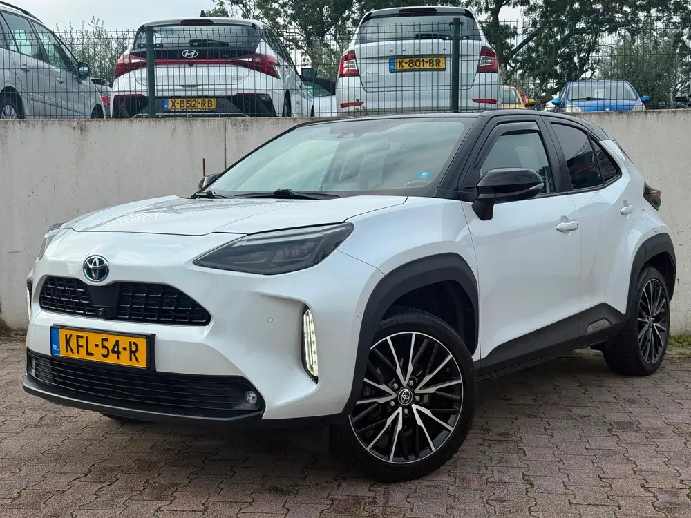 Toyota Yaris Cross 1.5 Hybrid uit 2022, foto 2