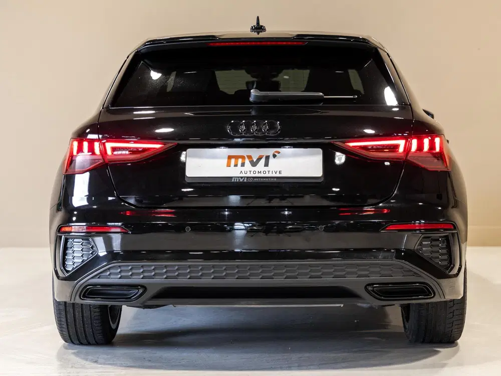 Audi A3 30 TFSI S-Line edition uit 2020, foto 12