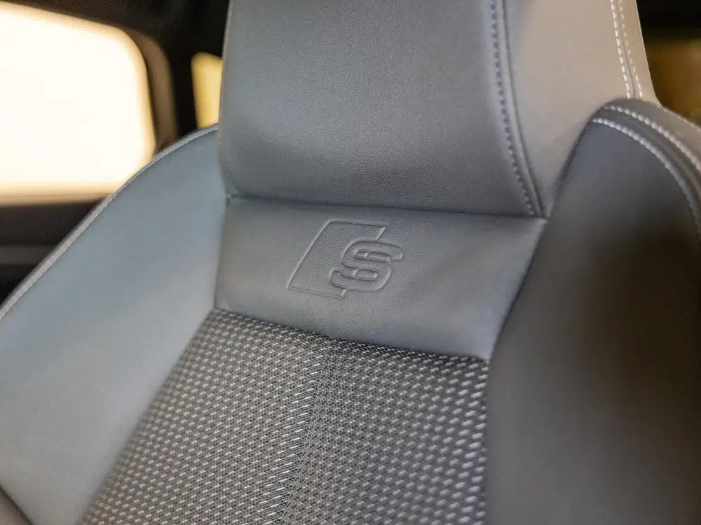 Audi A3 30 TFSI S-Line edition uit 2020, foto 7