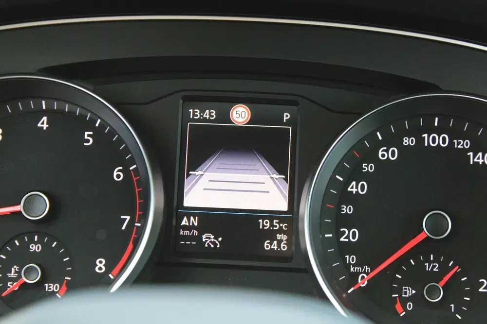 Volkswagen Passat 1.5 TSI ACC uit 2019, foto 10