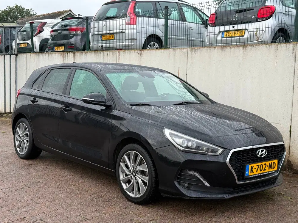 Hyundai i30 1.4 T-GDI Comfort uit 2019, foto 9