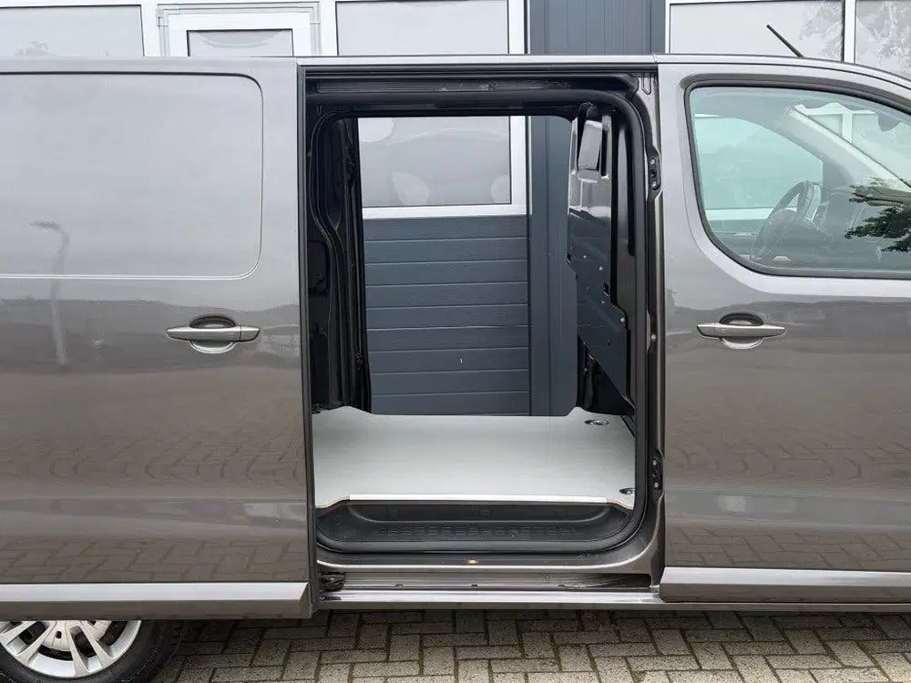 Opel Vivaro 75 kWh Longe range L2H1 SOH 92% uit 2022, foto 5