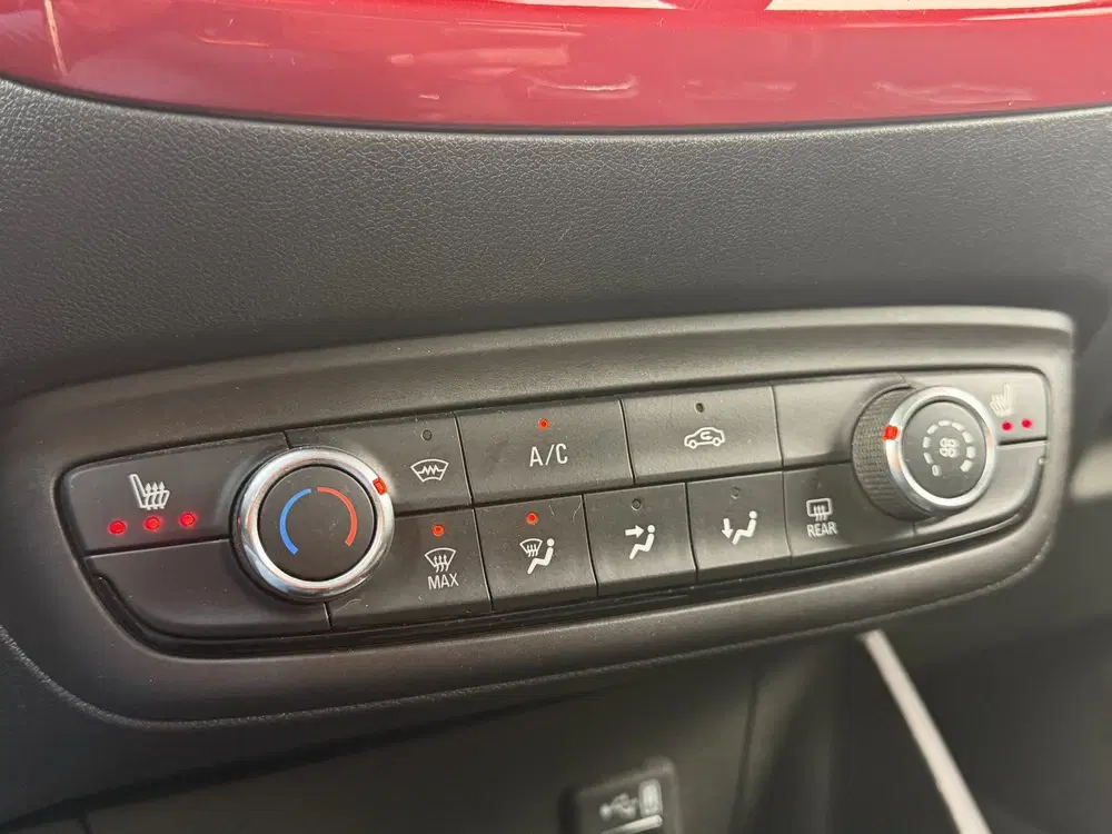 Opel Crossland BWJ 2021 uit 2021, foto 12