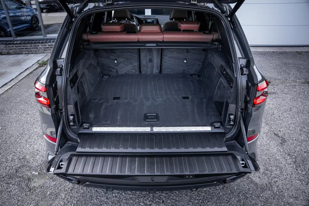 BMW X5 xDrive45e M-Sport Dravitgrau uit 2022, foto 12