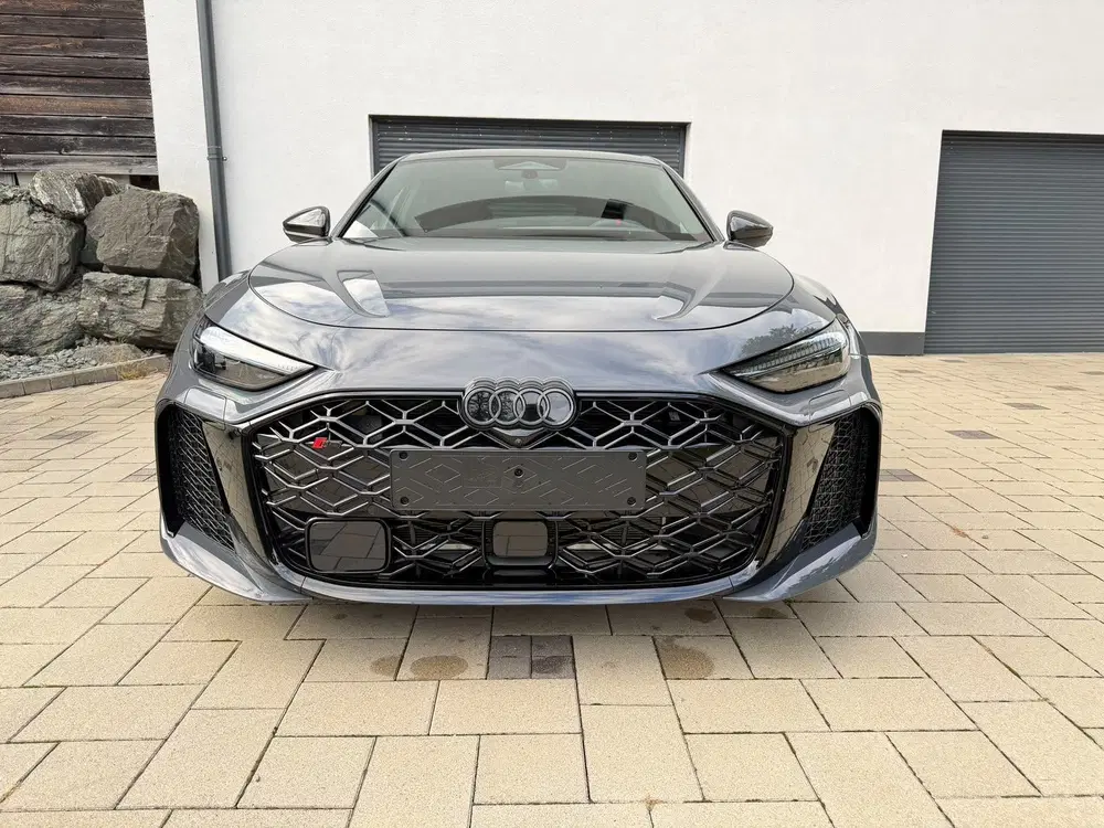 Audi RS5 HYBRID uit 2026, foto 2
