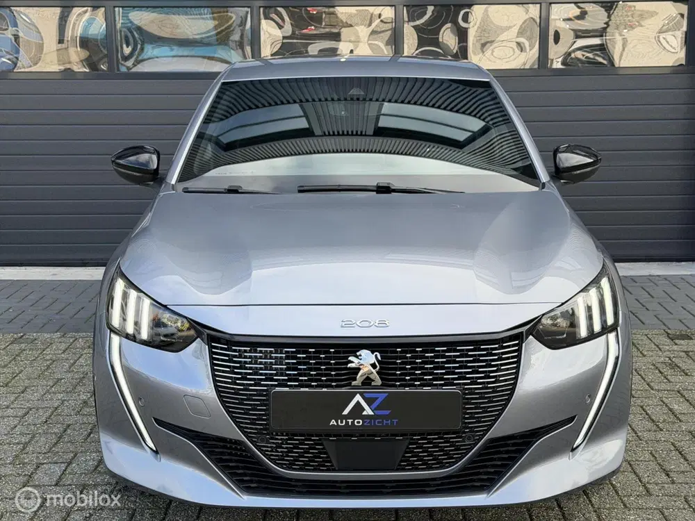 Peugeot 208 1.2 PureTech GT Pack uit 2022, foto 3