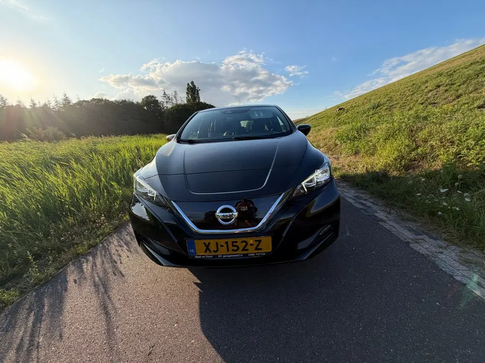 Nissan Leaf Tekna 40kWh 2019 Zwart uit 2019, foto 3