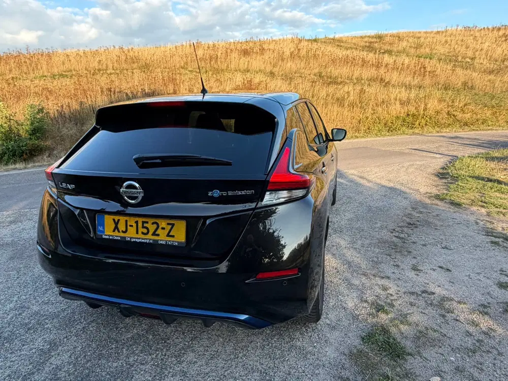 Nissan Leaf Tekna 40kWh 2019 Zwart uit 2019, foto 8