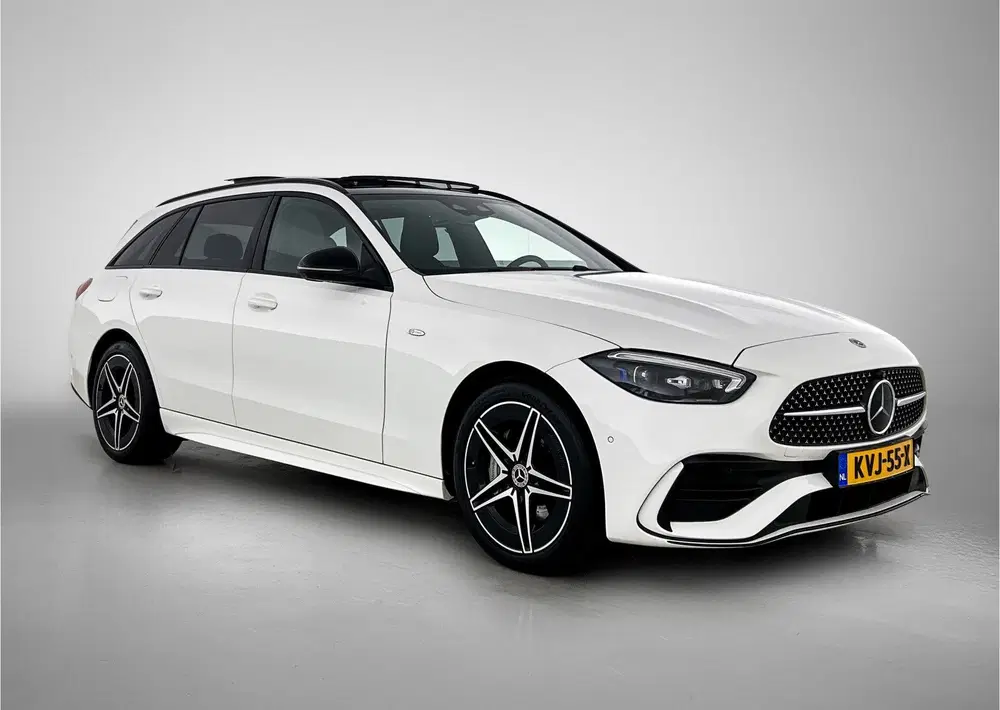 Mercedes-Benz C-Klasse 300 e AMG Plug-In Hybride uit 2025, foto 15