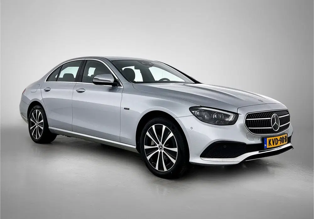 Mercedes-Benz E-Klasse 300 e Plug-In Hybride uit 2021, foto 13