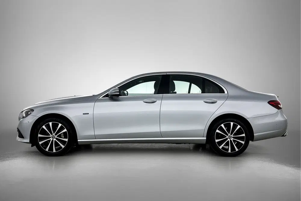 Mercedes-Benz E-Klasse 300 e Plug-In Hybride uit 2021, foto 3