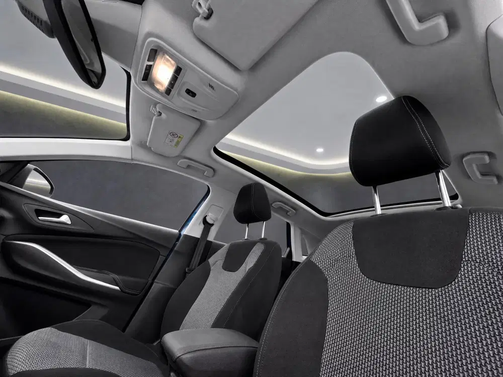 Opel Grandland 1.2 Turbo Ultimate met Panorama dak Camer uit 2019, foto 9